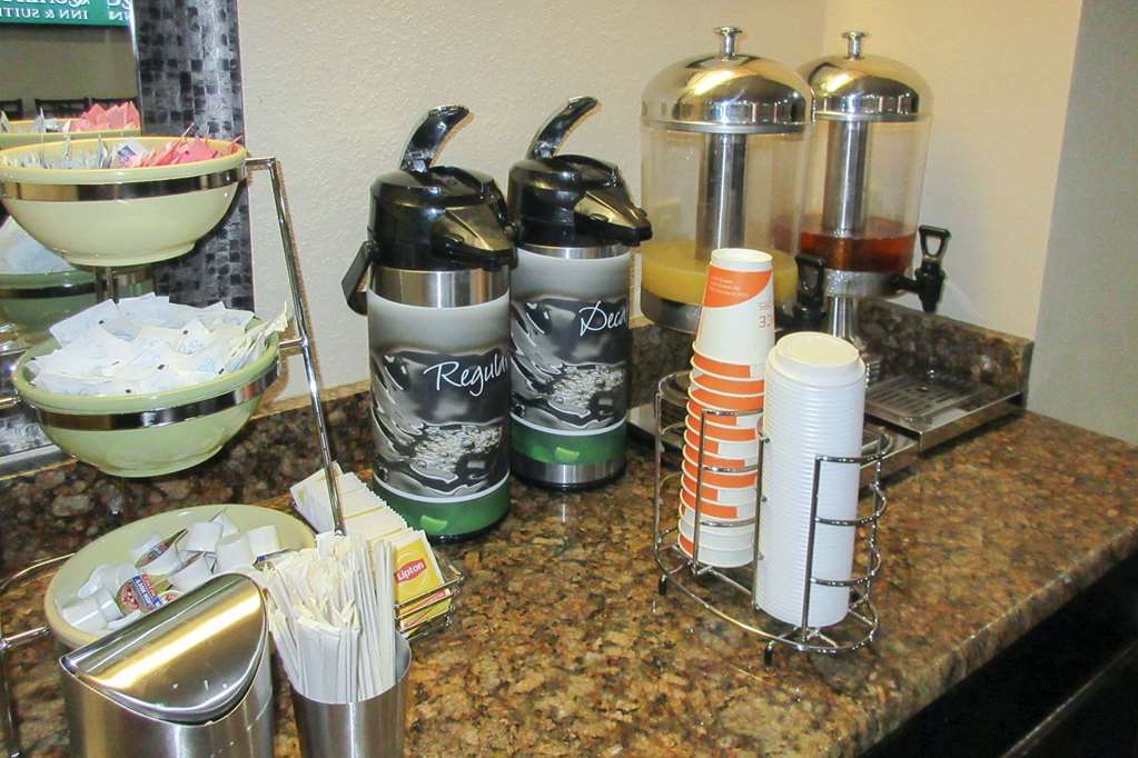Quality Inn & Suites Brandenburg - Fort Knox Restaurang bild